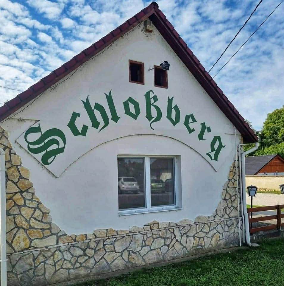 Schlossberg — Étterem & borospince